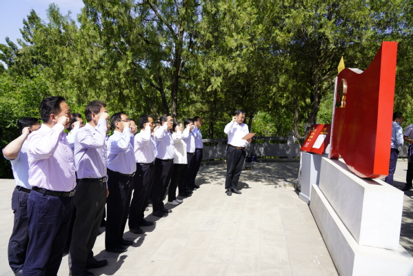 https://news.chd.edu.cn/_upload/article/images/04/a3/a5ccdc494b4ca28b1be2aa39b4ce/32efbf08-ced7-4c70-8e68-f0cc2f2fd287.jpg